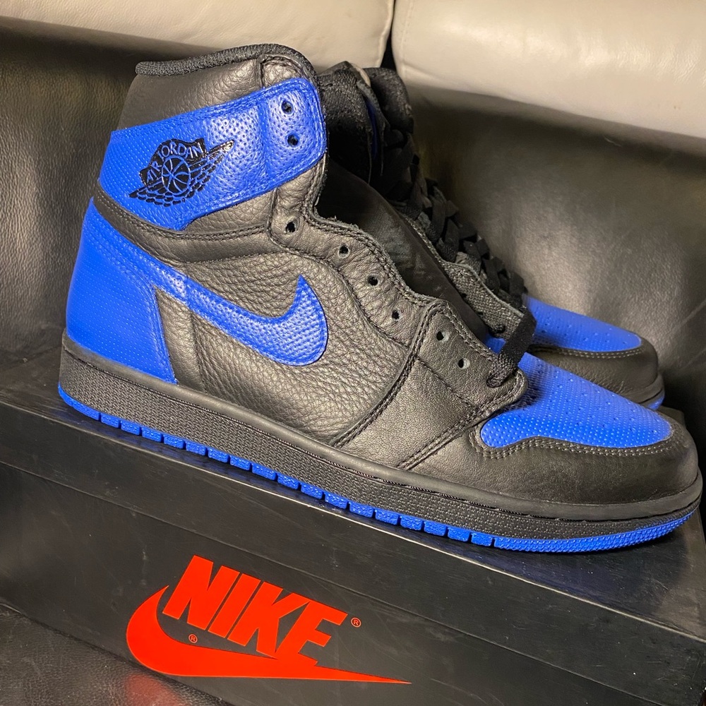 Jordan 1 “dirty royal” custom sz9